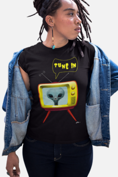 Tune in - Quality T-Shirt Feminina Aliencorp - comprar online