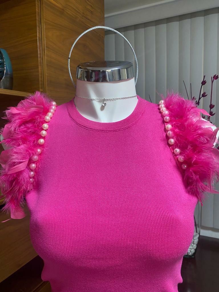 blusa plumas rosa