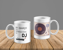 Caneca dia internacional do DJ