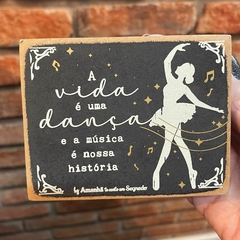 Box vida e uma Danca 8x10 Furo Preta