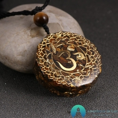 Colar Orgonite Om com Pedras Naturais Olho de tigre - comprar online