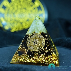 Orgonite Pirâmide Estrela de Davi Obsidiana Cristal Branco