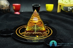 Orgonite Pirâmide Energia Cho Ku Rei Energia que Vem do Universo