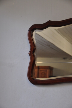 Espejo biselado, marco estilizado francés. Cód. 55061 - comprar online