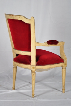 Par sillones sala Luis XVI con pátina original. Cód 13006. en internet