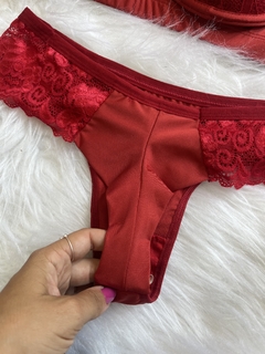 Conjunto vermelho - comprar online