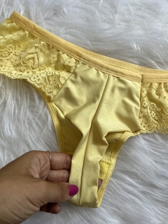 Conjunto Amarelo GG - comprar online