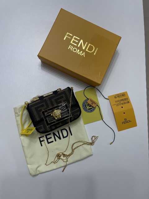 BOLSA FENDI ITALIANA