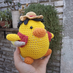 Pollo con Cuchillo Customizado - Rellenitos Amigurumis