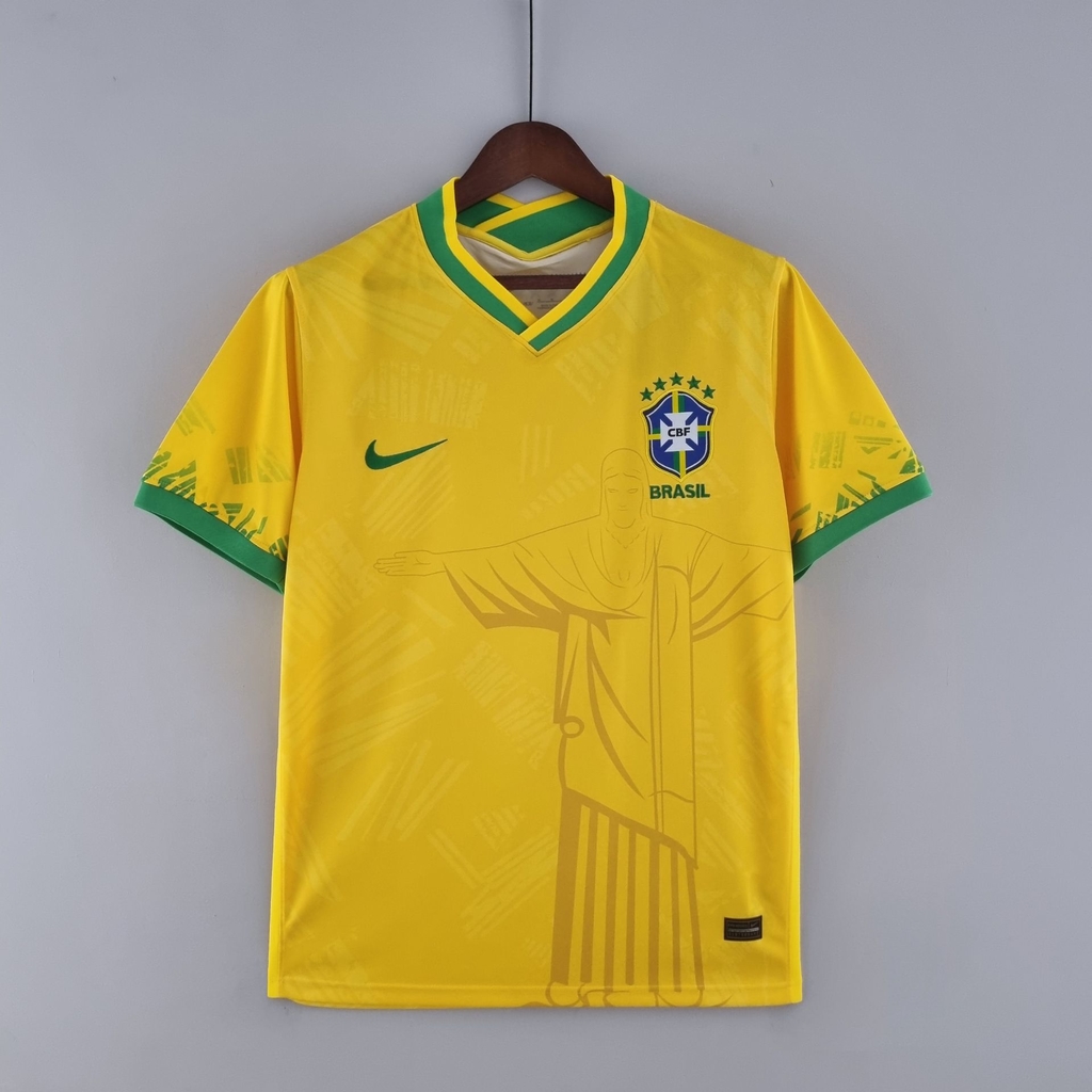 Camisa Seleção Brasileira Edição Especial Cristo Redentor Torcedor Nike  Masculina - Amarela