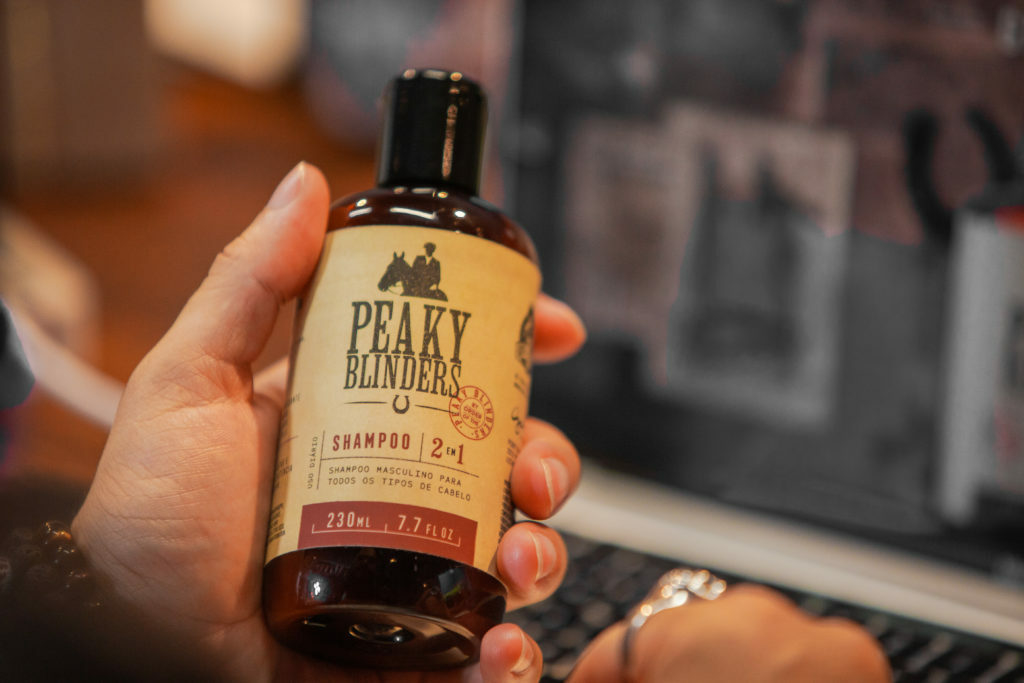 SHAMPOO PARA CABELO MASCULINO 2 EM 1 PEAKY BLINDERS 230ML