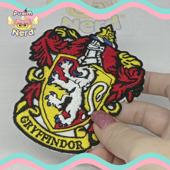 Kit 40 unidades patchsPEQUENOS aplique Harrypotter Variado com termocolante - comprar online