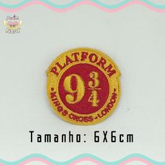 Patch Plataforma 9 3/4 dourado x vermelho na internet