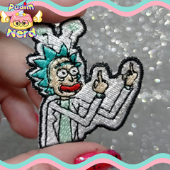 Patch aplique Rick e Morty paz dos mundos bordado com termocolante