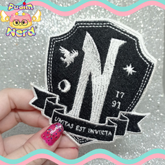 Patch aplique Wanda Addam.s WAndinha preto e branco com termocolante