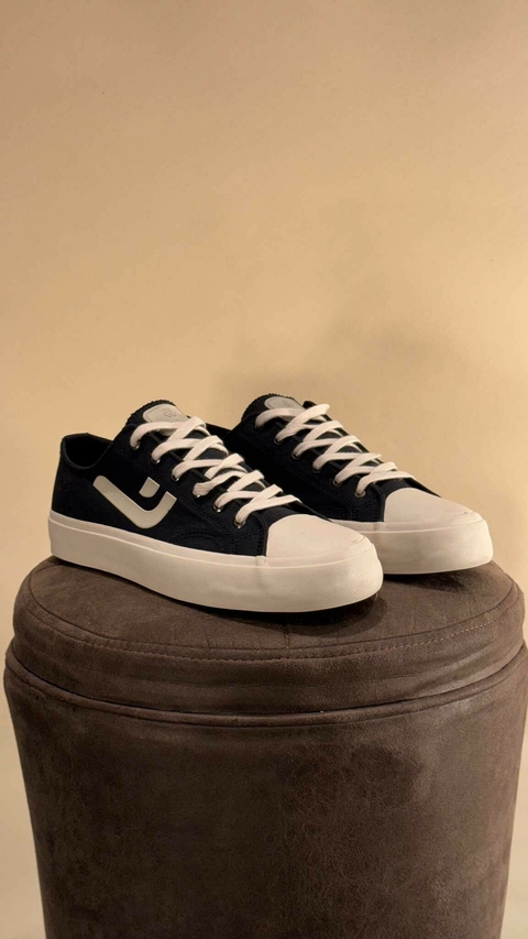 TERRA LOW CANVAS NEGRO