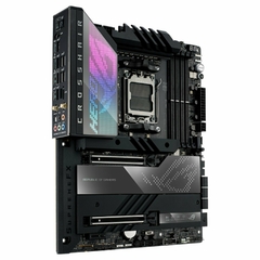 MB AMD ASUS X670E HERO AM5 SERIE 7000 4DIMM 128GBDDR5 5RANURAS M.2 WIFI6 ROG CROSSHAIR X670E HERO en internet