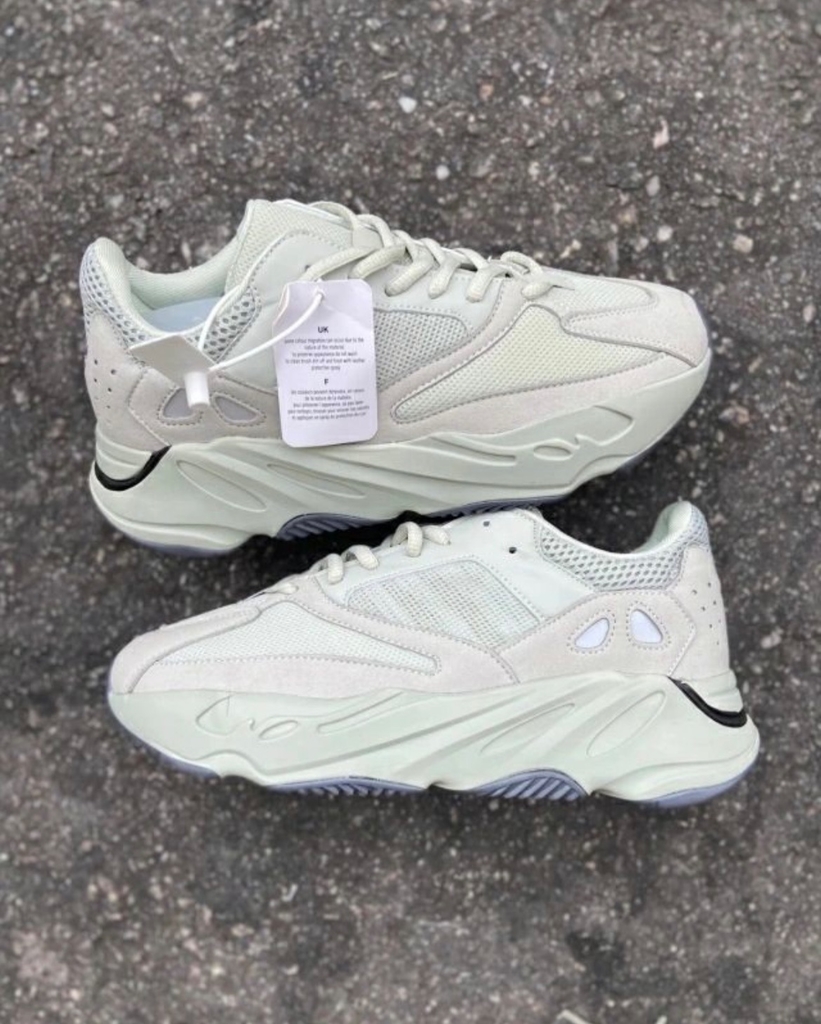 Adidas yeezy 700 sale verte