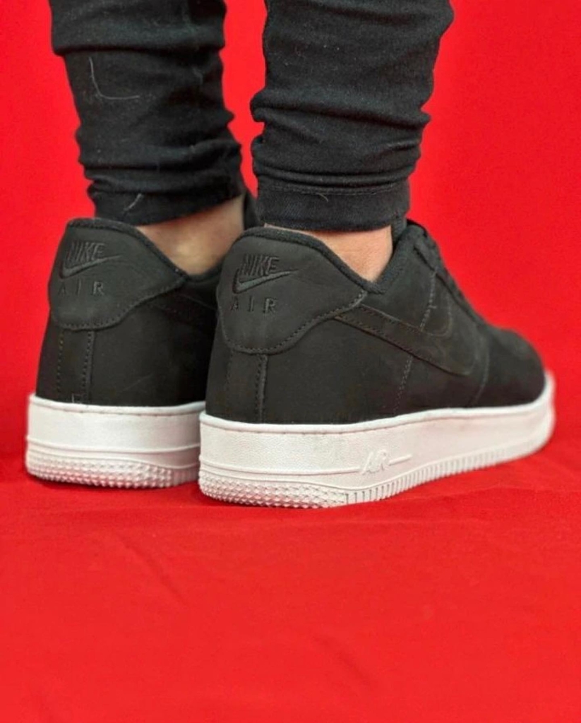 Air force best sale preto veludo