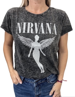 Remera Nirvana en internet