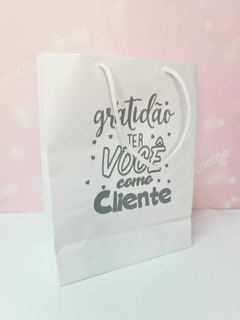 Sacola M Papel Branco Monolúcido - Gratidão na internet