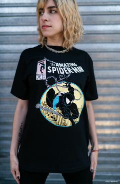 Remera Spider-Man: Amazing 300 - comprar online