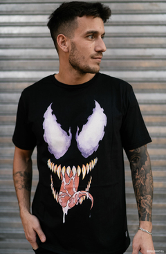 Remera Venom - comprar online