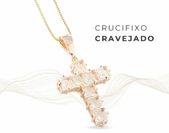 Colar Crucifixo Cravejado Ouro - Carmem&Co.