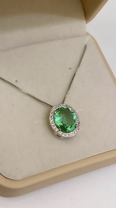 Colar Cristal Oval Verde Ródio - Carmem & Co