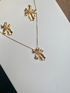 Conjunto Flor c/ Micro Zircônia Dourado - comprar online