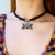 Chokers Triluna e Lua com pentáculo na internet