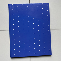 Cuaderno Tapa Dura Rayado Azul Pintitas - comprar online