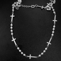 Choker Pérola c/ Crucifixo - comprar online