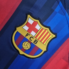 Camisa Barcelona Home 22/23 Torcedor Nike Masculina - Azul Marinho, Azul Royal e Vermelho na internet