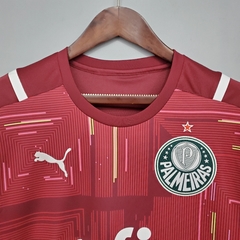 Camisa de Goleiro Palmeiras III 21/22 s/n° Torcedor Puma Masculina - Vermelho - loja online