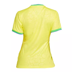 Camisa Seleção Brasil I 2022/23 Torcedor Feminina - Amarelo - comprar online