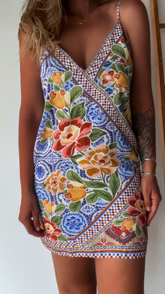 VESTIDO MANIA DE AZULEJO CURTO - Desapegos da Tata