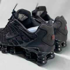 tênis-nike-shox-tl-12-molas-retrô-preto