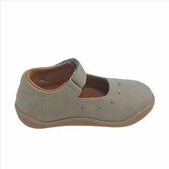 Guillerminas de cuero con velcro picadito (160081) - comprar online