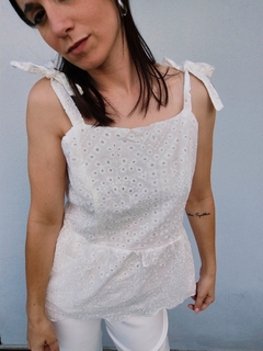 Musculosa broderie Lori