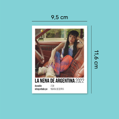 Polaroid La Nena De Argentina | María Becerra en internet
