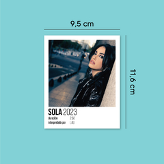 Polaroid Sola | Lali en internet