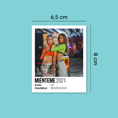 Polaroid Miénteme | Tini & María Becerra