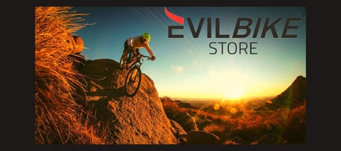 Carrusel Evil Bike Store