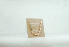 Pulsera de cadena en baño de oro con perlas rosadas hecha a mano - comprar en línea