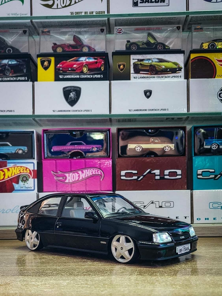 Miniatura Volkswagen Gol Gti 1989 Rebaixado Metal 1:43