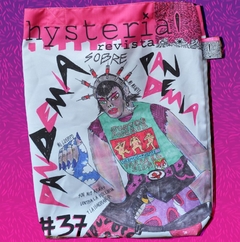 Imagen de Totebag full print de las portadas de Hysteria! Revista