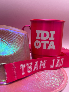 Kit Caneca TEAM x Idiota + Tirante TEAM - 850ml - comprar online