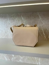 BOLSA COM PONTAS ANGULARES