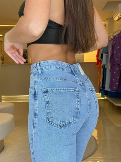 Imagem do CROPPED COURO PU ACOSTAMENTO